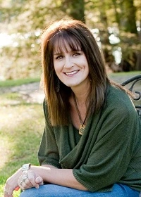 Shellie Tomlinson